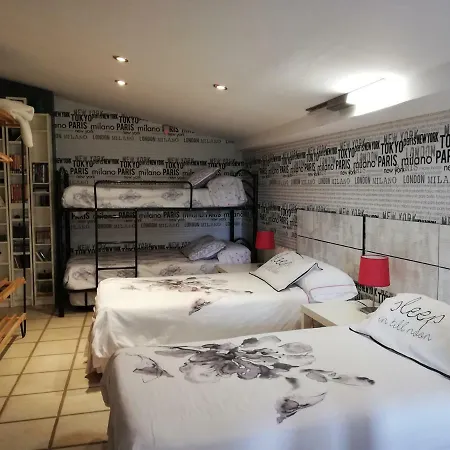 Cerca De Logrono/la Guardia Villa